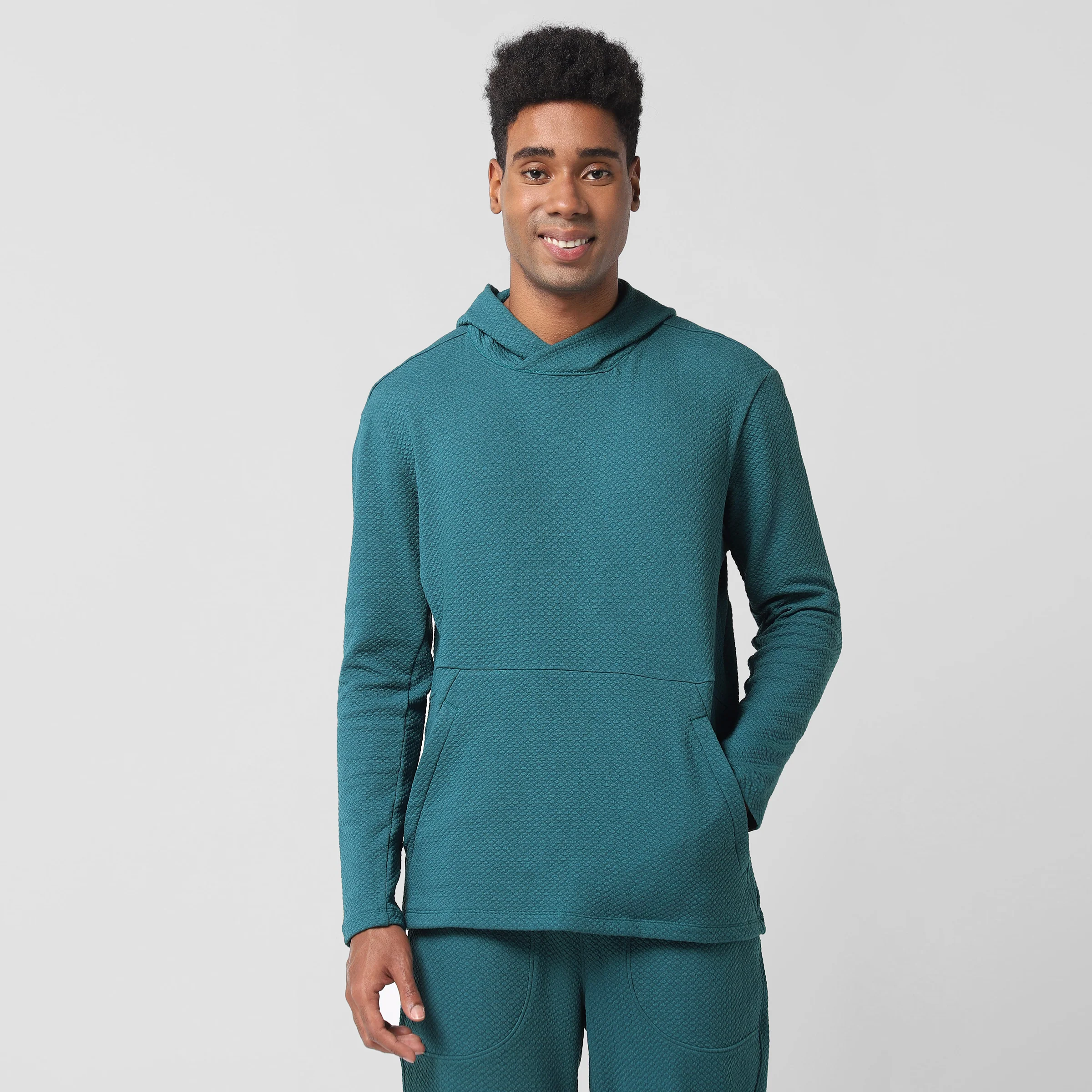 Roam Hoodie - Image 19